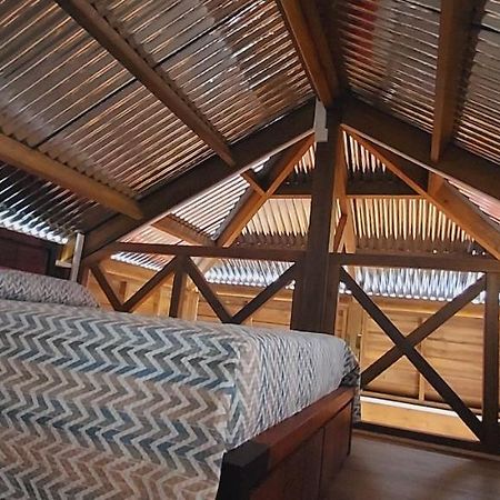 Maison Le Bois Joli Coeur Saint-Benoît Exteriör bild